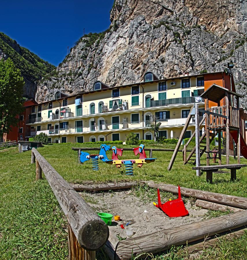 Campione Ora Apartments By Gardadomusmea Campione del Garda Esterno foto
