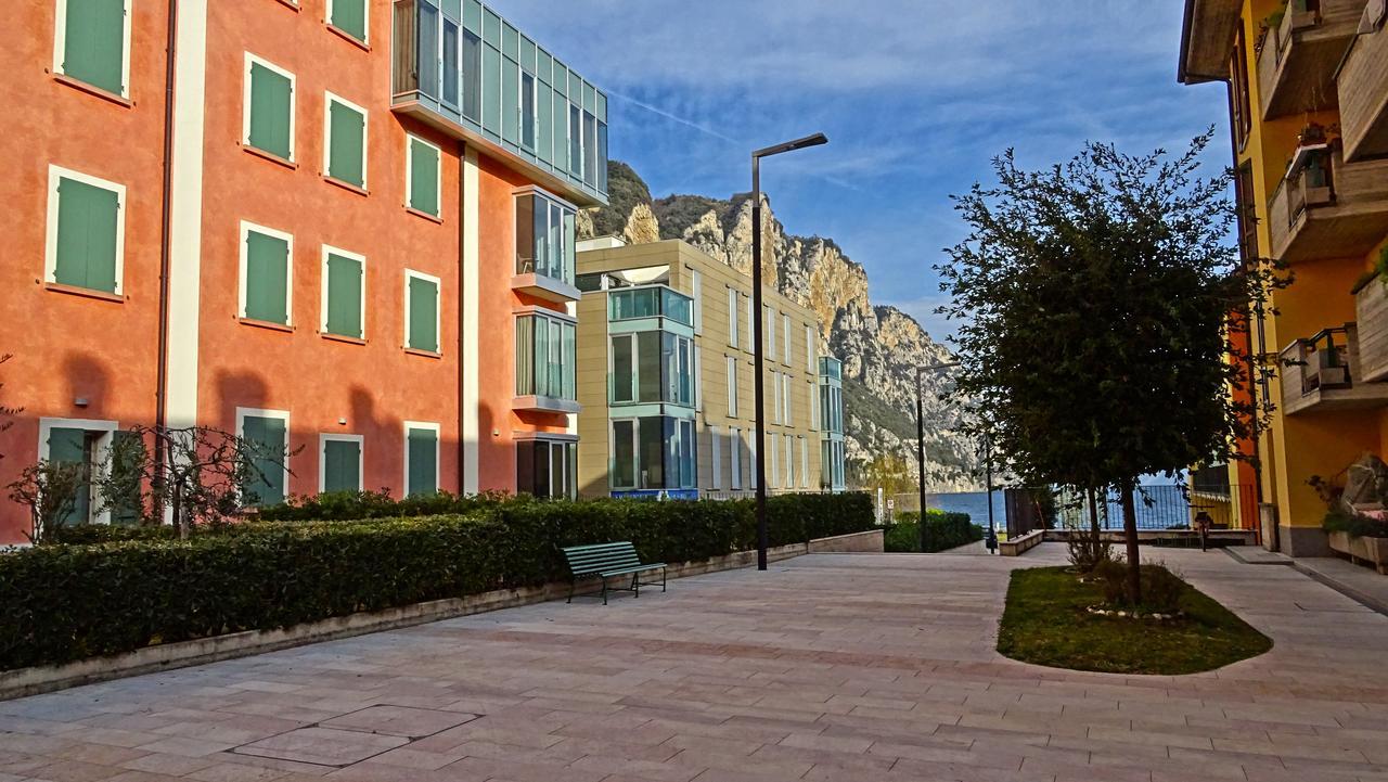 Campione Ora Apartments By Gardadomusmea Campione del Garda Esterno foto